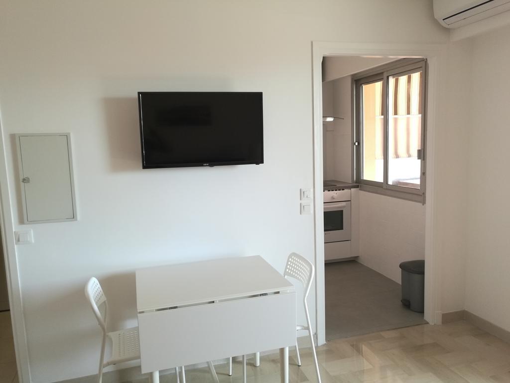 Sea Side Oceanides Apartamento Juan-les-Pins Exterior foto